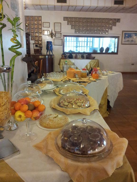 Hotel Calla' Policoro Buitenkant foto