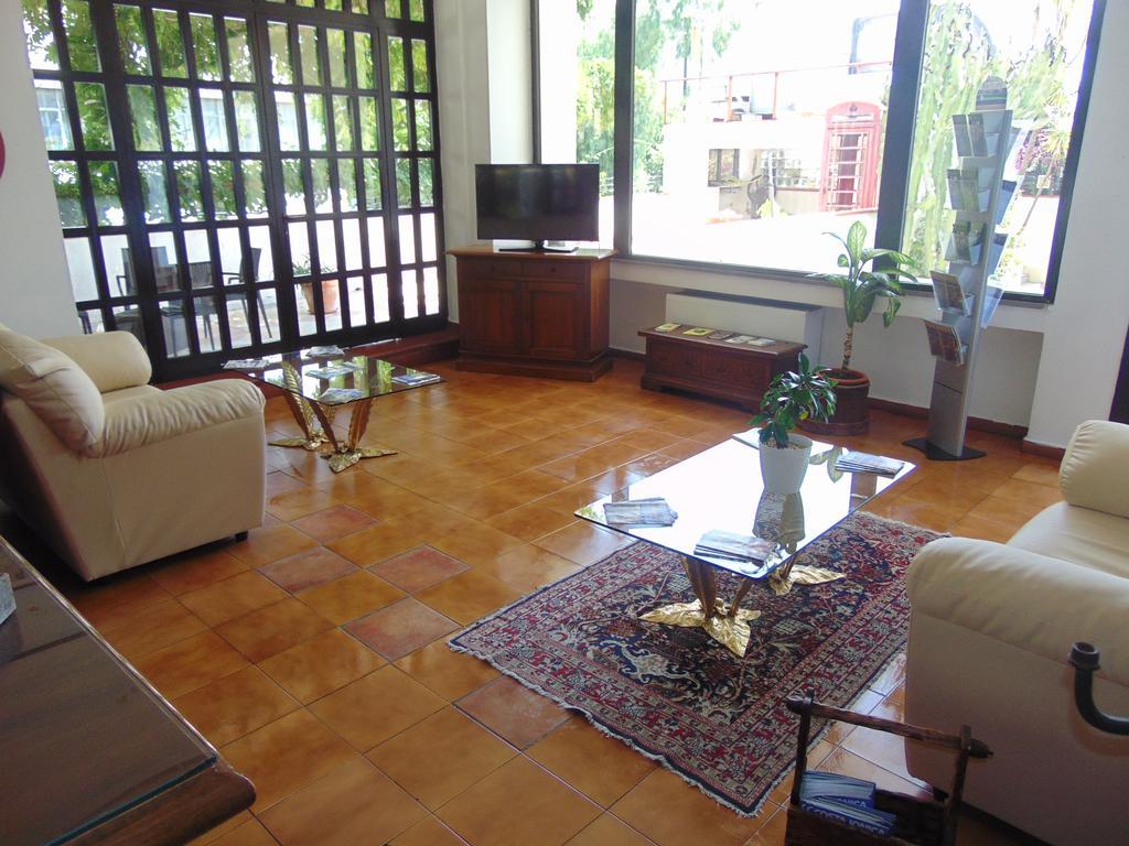 Hotel Calla' Policoro Buitenkant foto